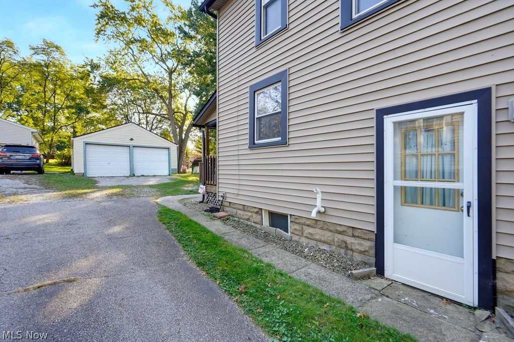 135 Humbolt Avenue Wadsworth OH 44281