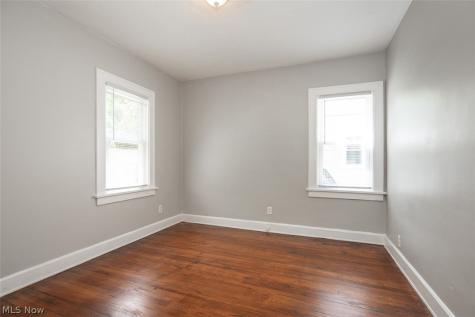 1539 Maplegrove Road South Euclid OH 44121