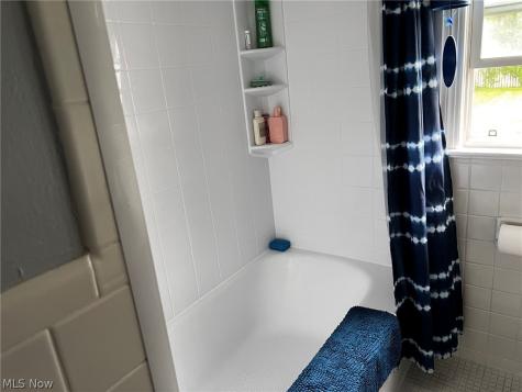 7618 Wooster Parkway Parma OH 44129