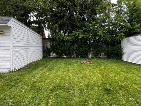 7618 Wooster Parkway Parma OH 44129