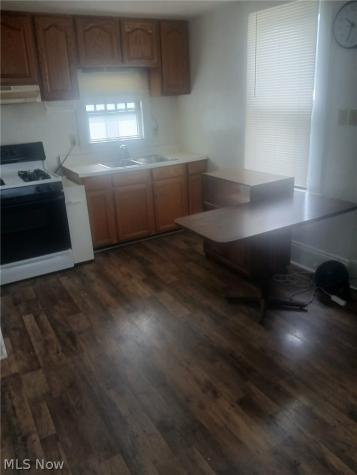 18658 Abby Avenue Euclid OH 44119