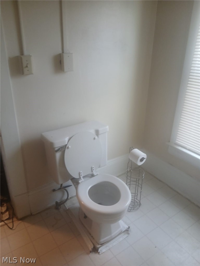 18658 Abby Avenue Euclid OH 44119