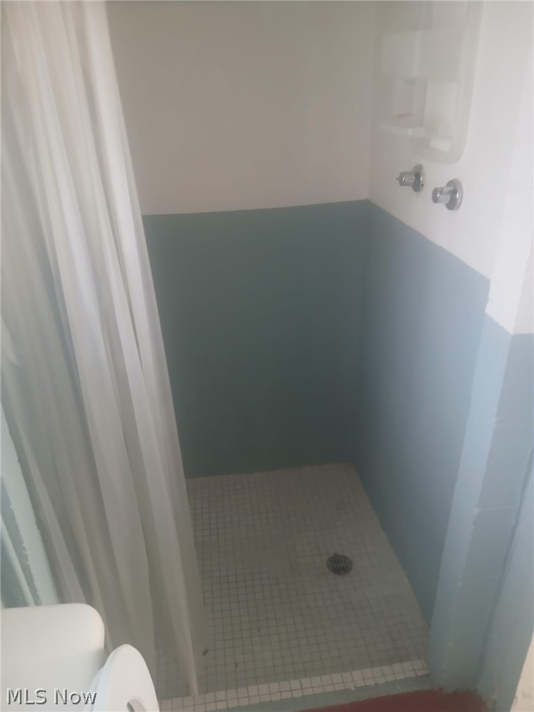18658 Abby Avenue Euclid OH 44119
