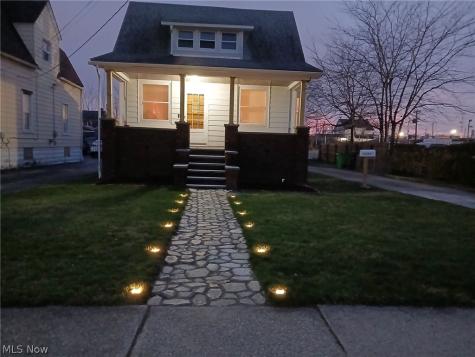 18658 Abby Avenue Euclid OH 44119