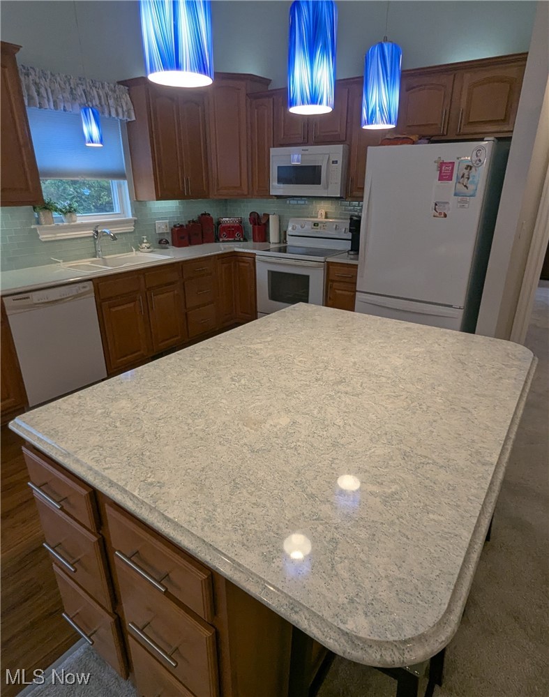 7639 Falling Leaf Drive Seven Hills OH 44131