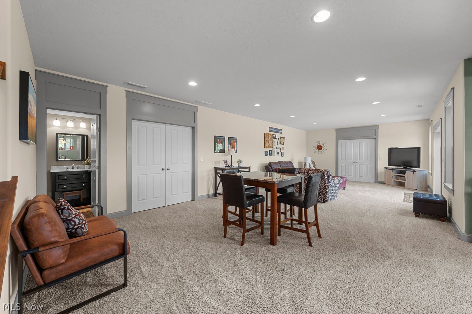 2423 Heights Drive Wadsworth OH 44281