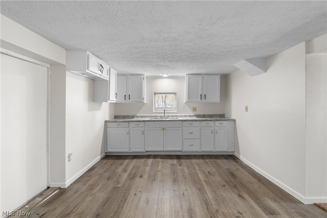 2523 Sherr Avenue SE Canton OH 44707