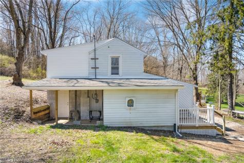 2523 Sherr Avenue SE Canton OH 44707