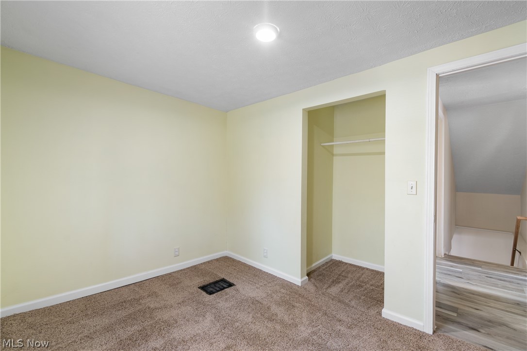 2523 Sherr Avenue SE Canton OH 44707