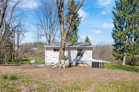 2523 Sherr Avenue SE Canton OH 44707