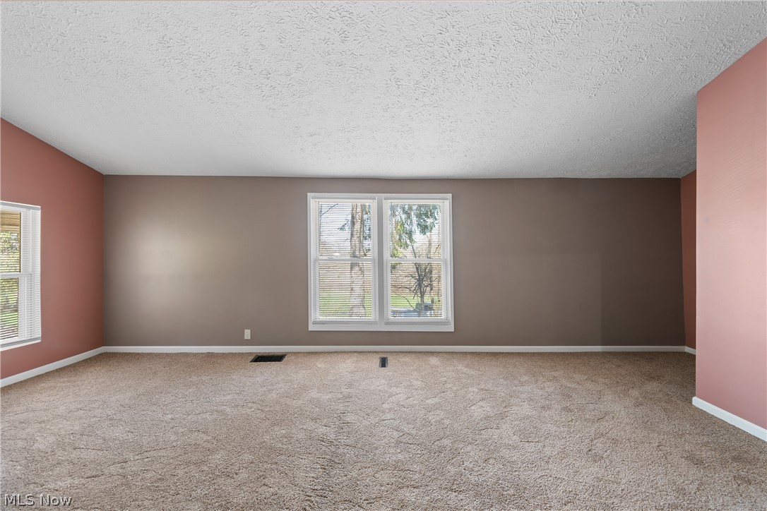 2523 Sherr Avenue SE Canton OH 44707