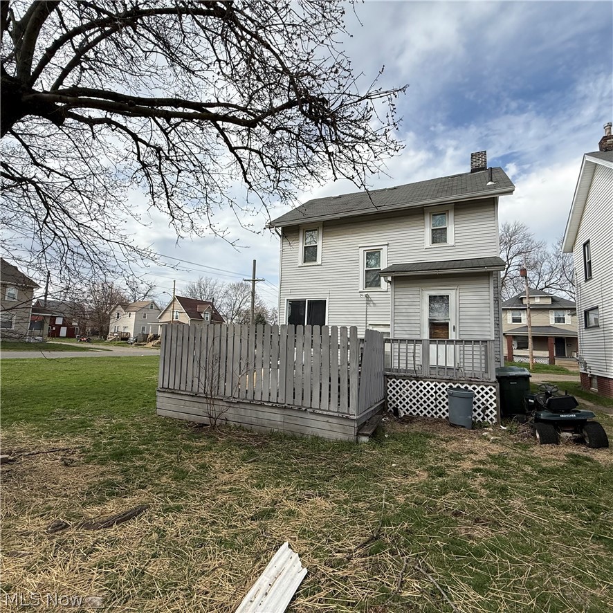 2106 Indiana Way NE Canton OH 44705