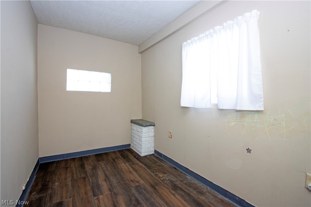2106 Indiana Way NE Canton OH 44705