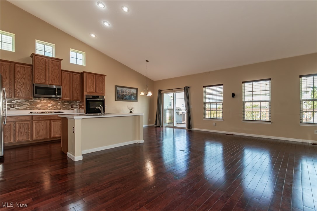 3331 Shale Drive Twinsburg OH 44087