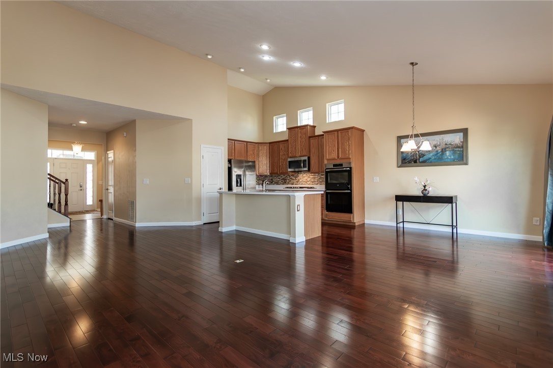 3331 Shale Drive Twinsburg OH 44087