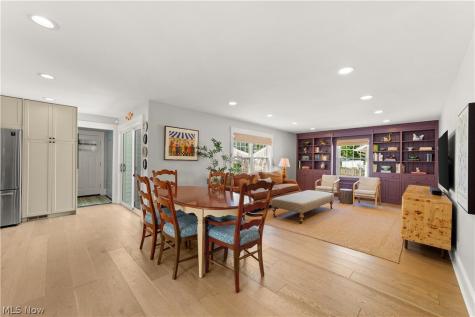 19125 E Shoreland Avenue Rocky River OH 44116