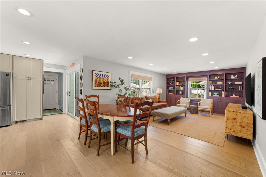 19125 E Shoreland Avenue Rocky River OH 44116