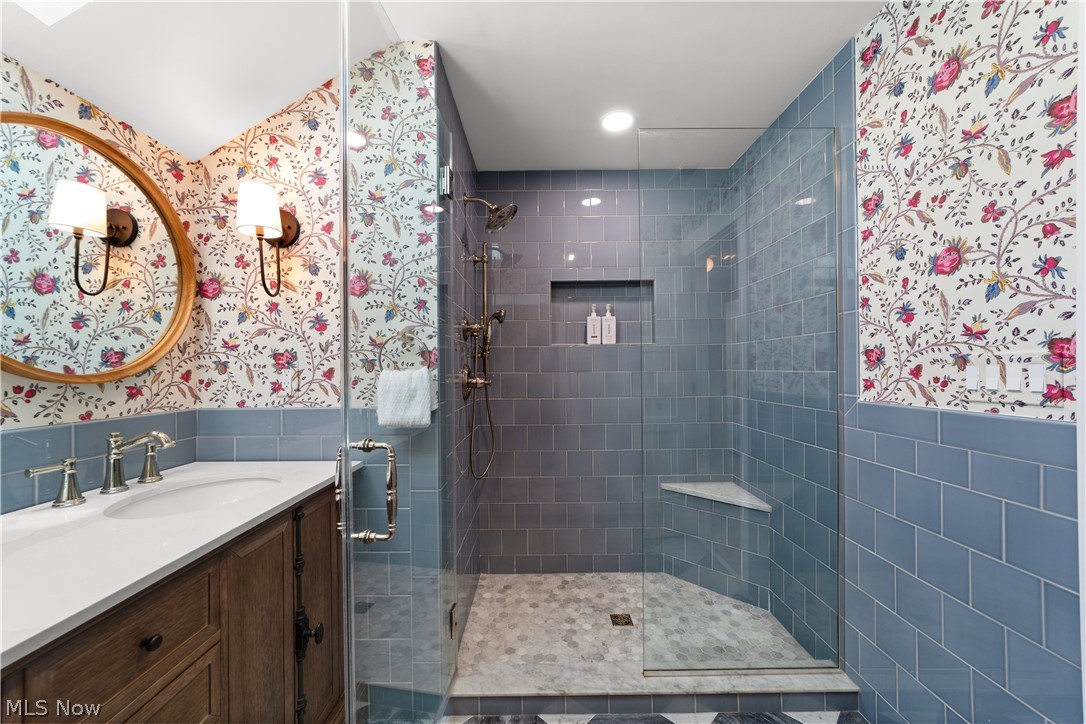 19125 E Shoreland Avenue Rocky River OH 44116