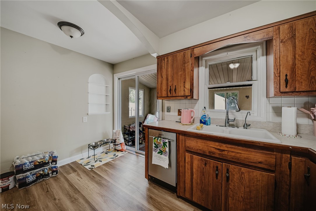 6953 Greenleaf Avenue Parma Heights OH 44130
