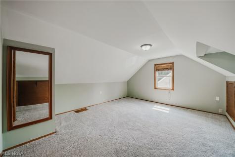 6953 Greenleaf Avenue Parma Heights OH 44130