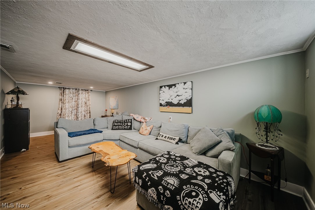6953 Greenleaf Avenue Parma Heights OH 44130