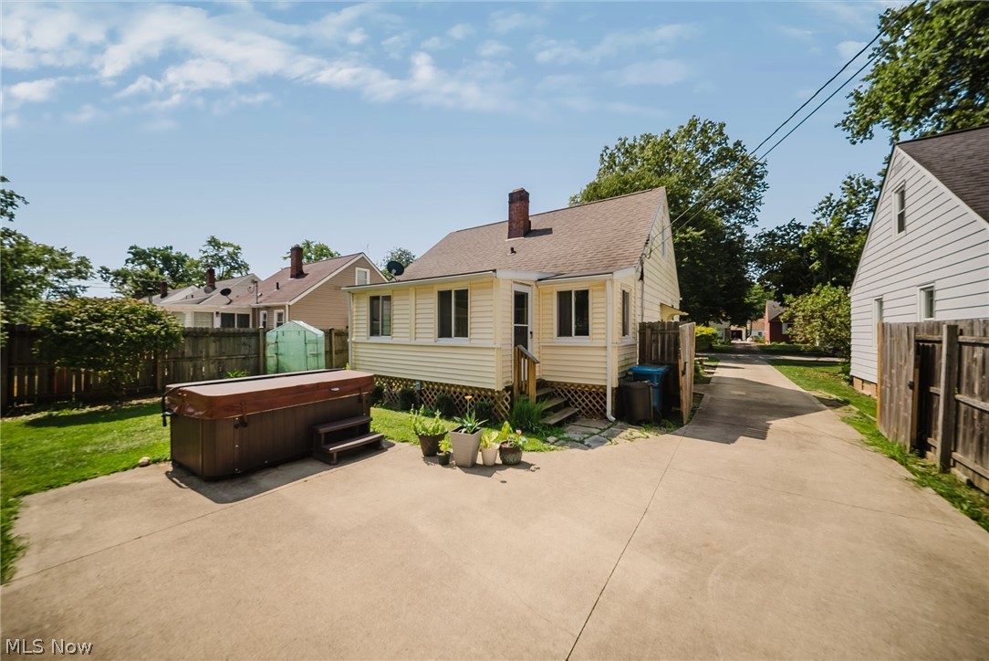 6953 Greenleaf Avenue Parma Heights OH 44130