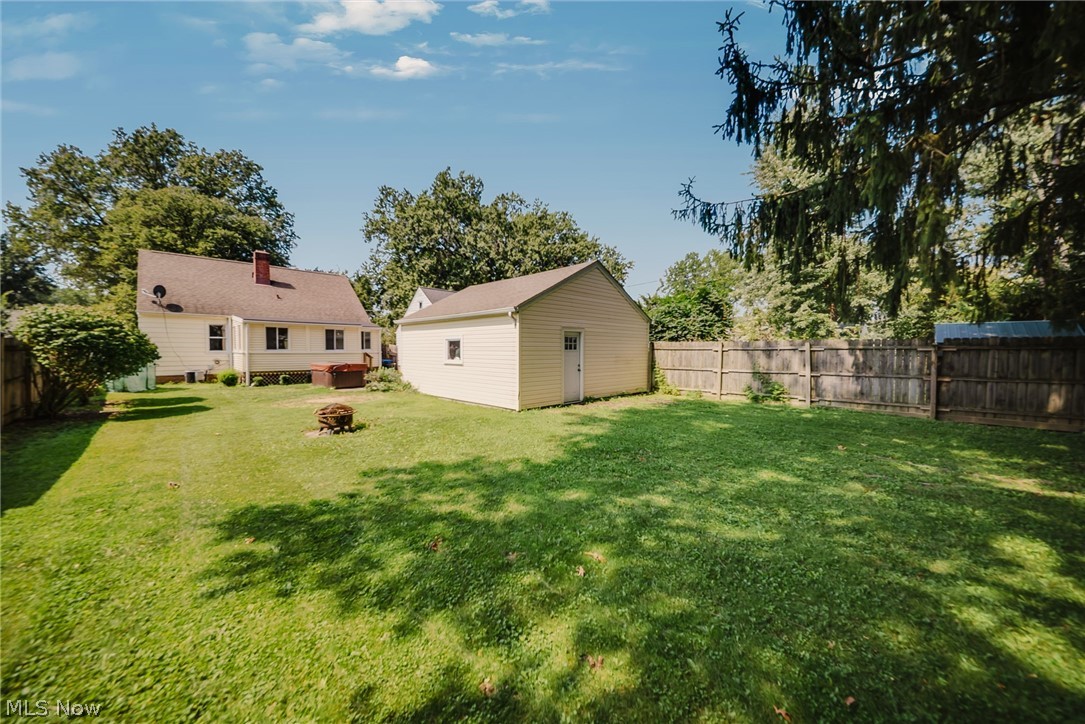 6953 Greenleaf Avenue Parma Heights OH 44130