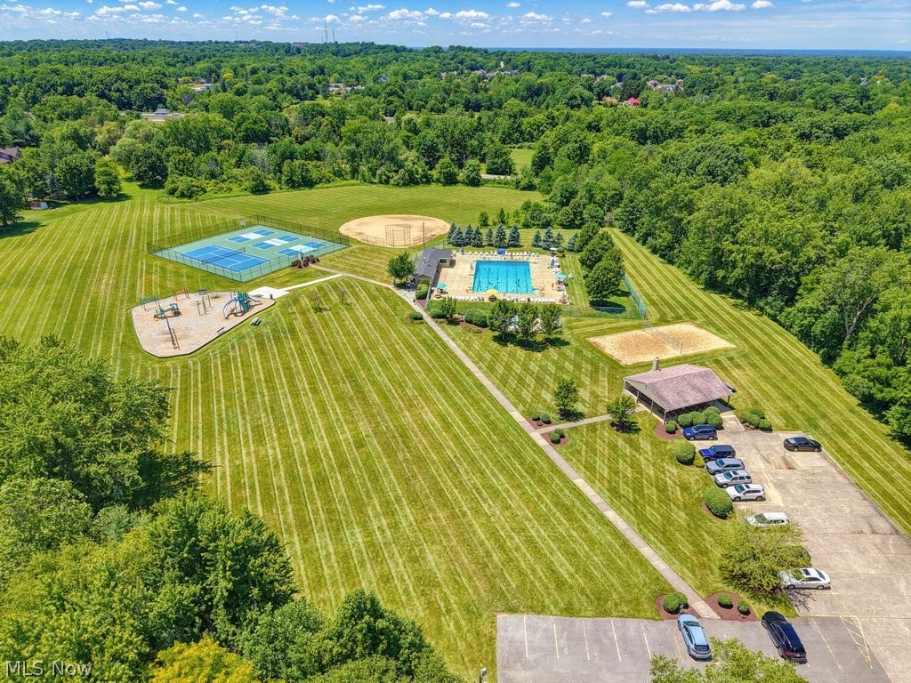 18925 Stony Point Drive Strongsville OH 44136
