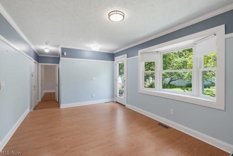 18925 Stony Point Drive Strongsville OH 44136