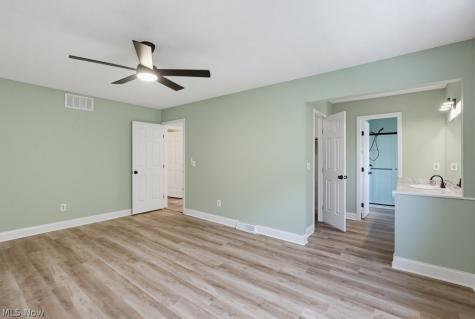 18925 Stony Point Drive Strongsville OH 44136