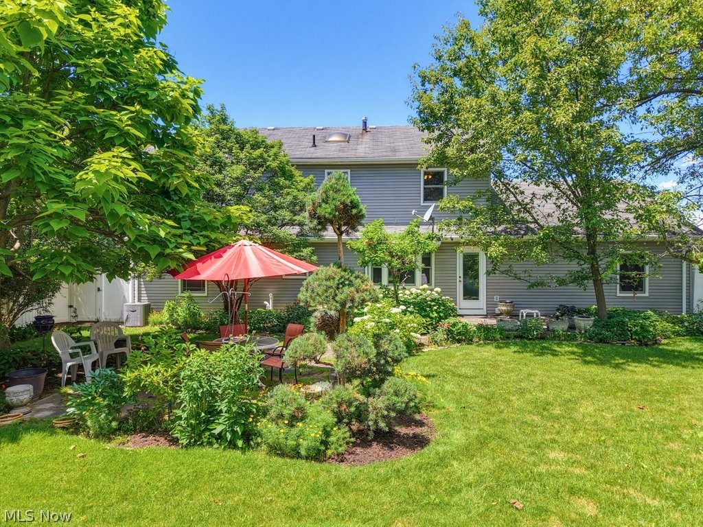 18925 Stony Point Drive Strongsville OH 44136