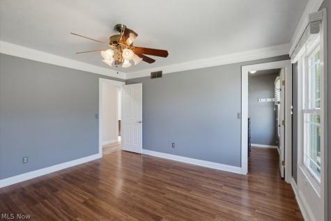 18925 Stony Point Drive Strongsville OH 44136