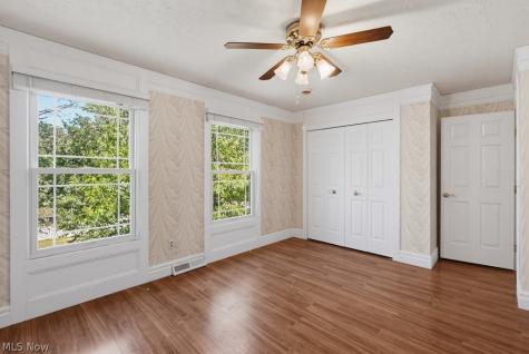 18925 Stony Point Drive Strongsville OH 44136