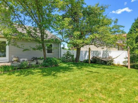 18925 Stony Point Drive Strongsville OH 44136