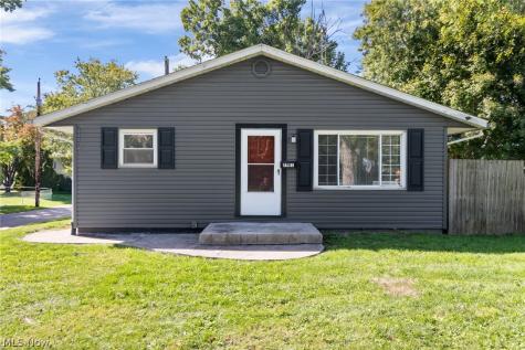 2901 Richmond Avenue NE Canton OH 44705