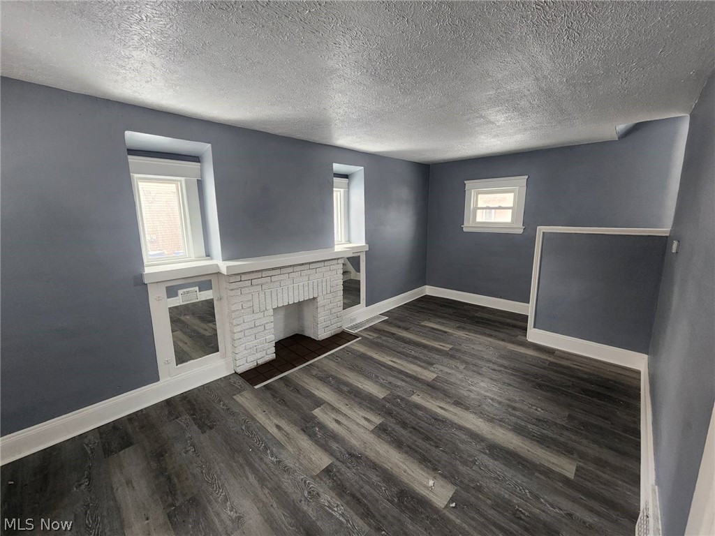 1140 E 144 Street Cleveland OH 44110