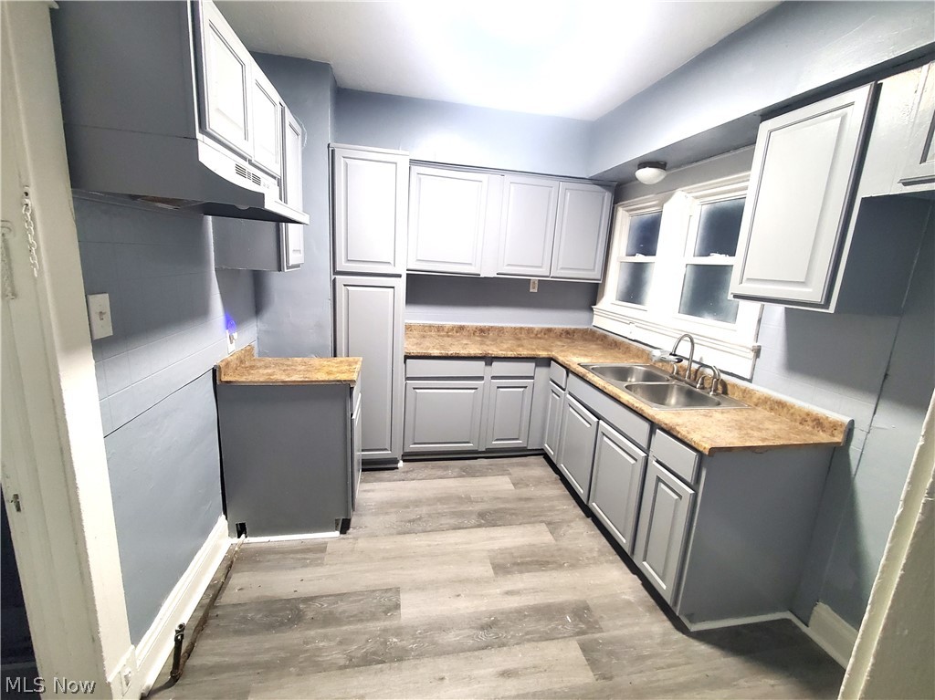 1140 E 144 Street Cleveland OH 44110