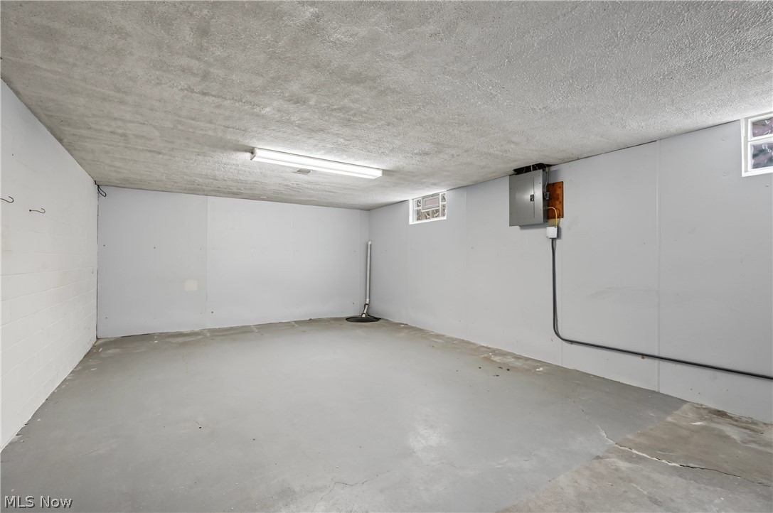 716 25th Street NW Canton OH 44709