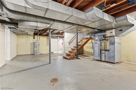 716 25th Street NW Canton OH 44709