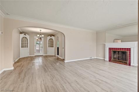 716 25th Street NW Canton OH 44709