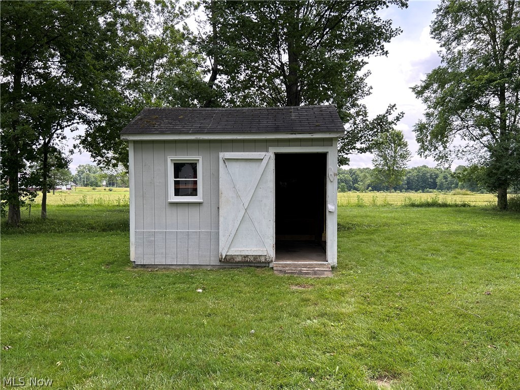 4330 Laubert Road Atwater OH 44201
