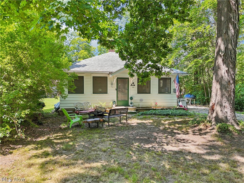 105 Hartzell Road North Benton OH 44449