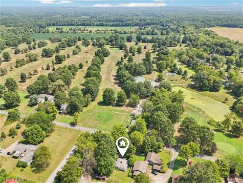 105 Hartzell Road North Benton OH 44449