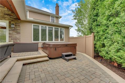10172 Bissell Drive Twinsburg OH 44087