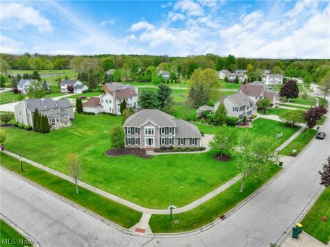 10172 Bissell Drive Twinsburg OH 44087