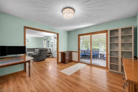 319 Greenwood Court Elyria OH 44035