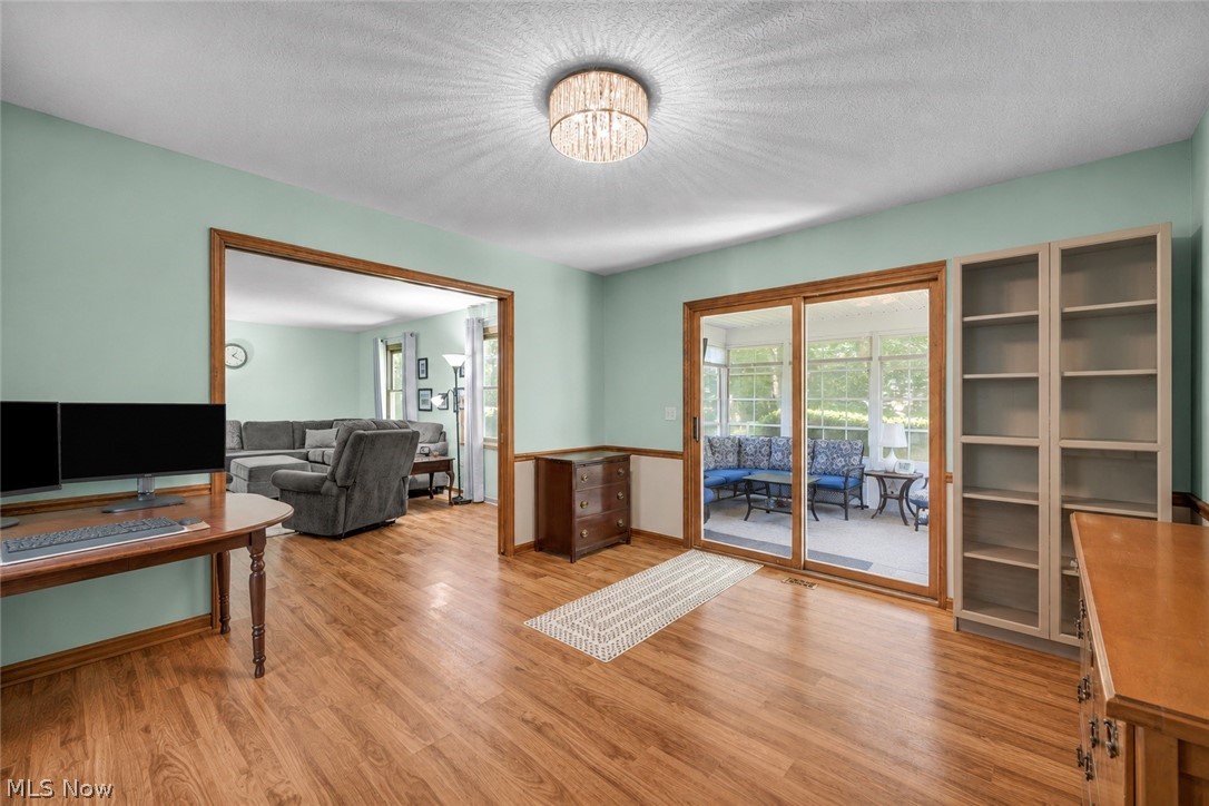 319 Greenwood Court Elyria OH 44035