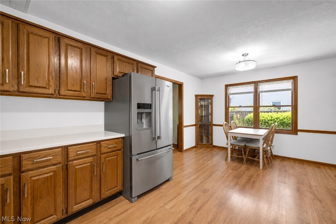 319 Greenwood Court Elyria OH 44035
