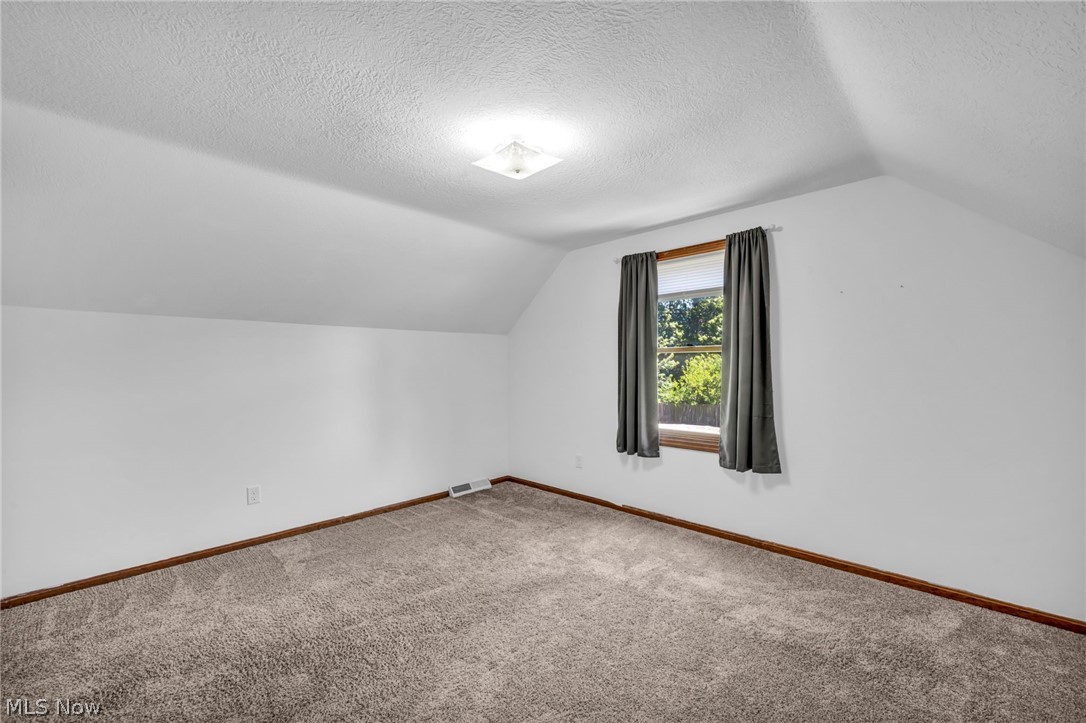 319 Greenwood Court Elyria OH 44035