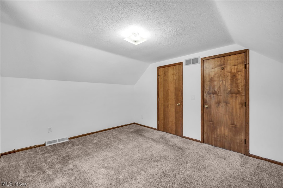 319 Greenwood Court Elyria OH 44035